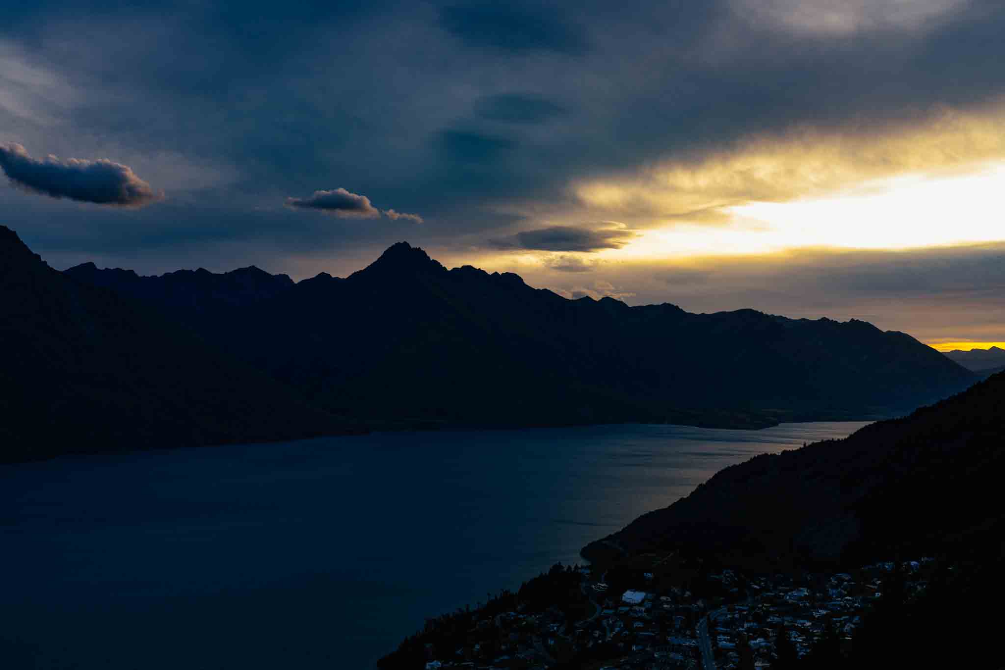 Sunset of Lake Whakatipu 1