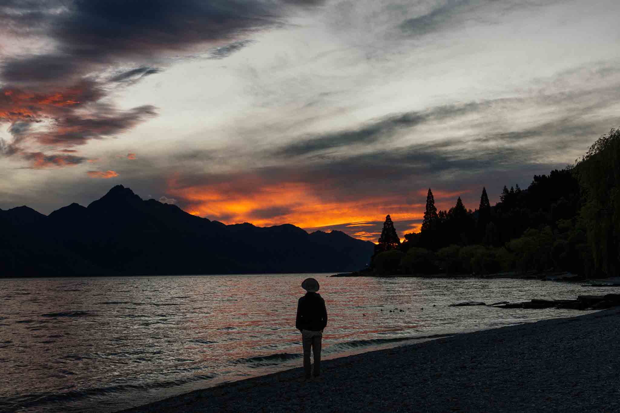 Sunset of Lake Whakatipu 8