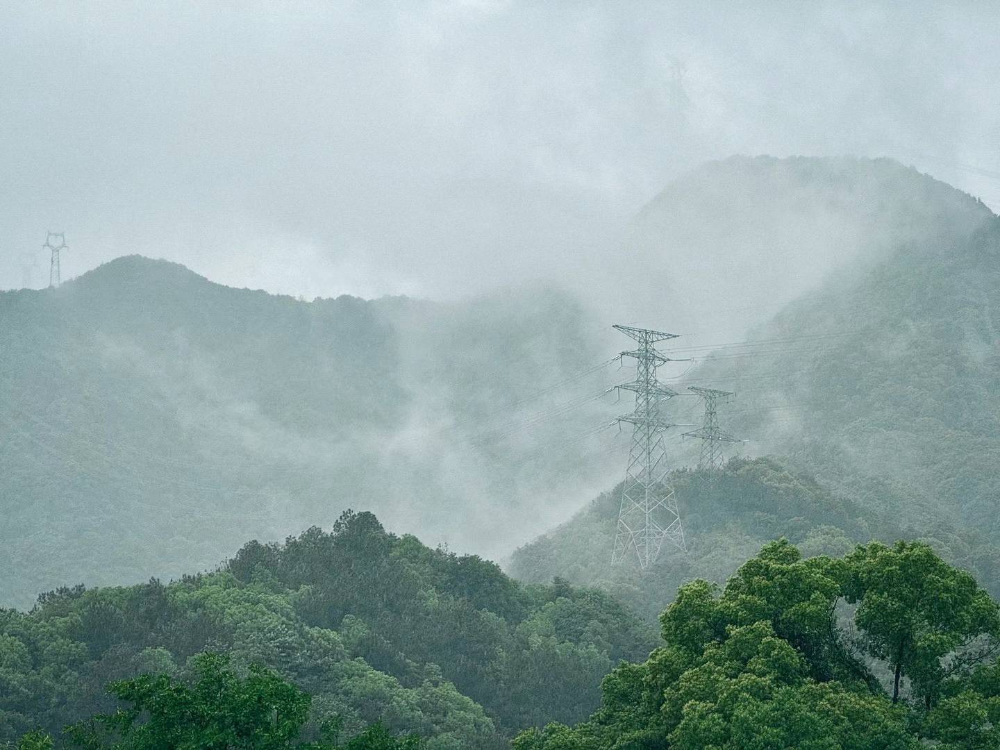 The Misty Rain 烟雨江南